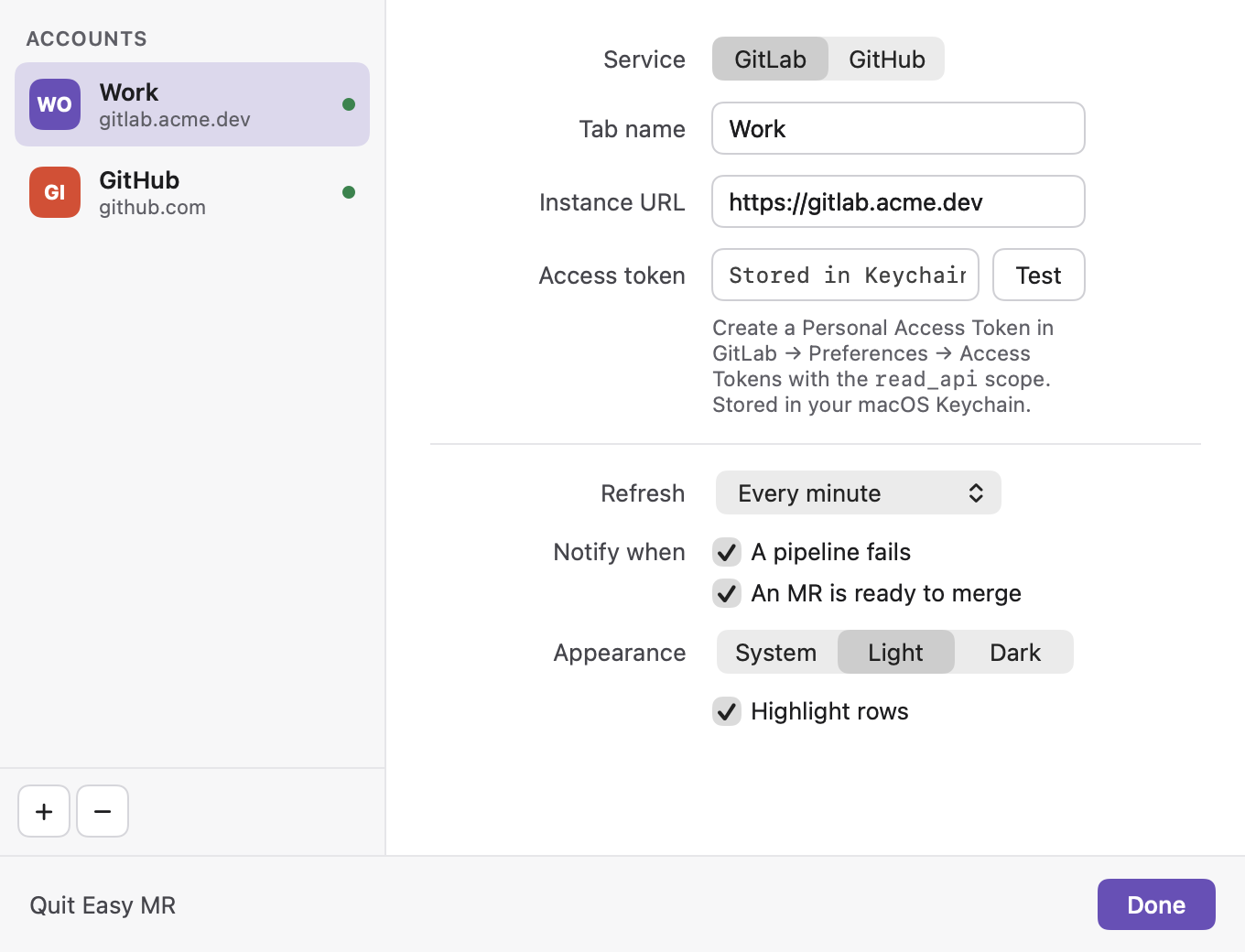 Окно настроек с аккаунтами GitLab и GitHub, выбором сервиса, полем токена, частотой обновления и уведомлениями